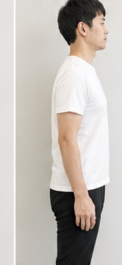 施術後の横向き姿勢(30代男性)